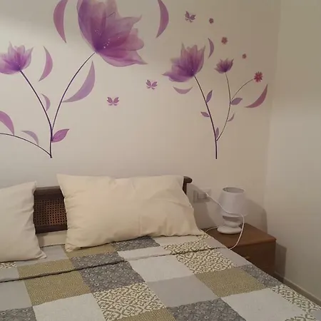 Le Peonie Bed and Breakfast Badesi