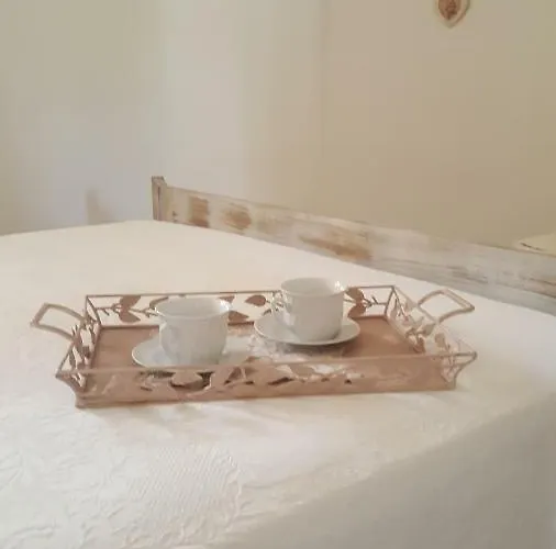 Bed & Breakfast Le Peonie Badesi